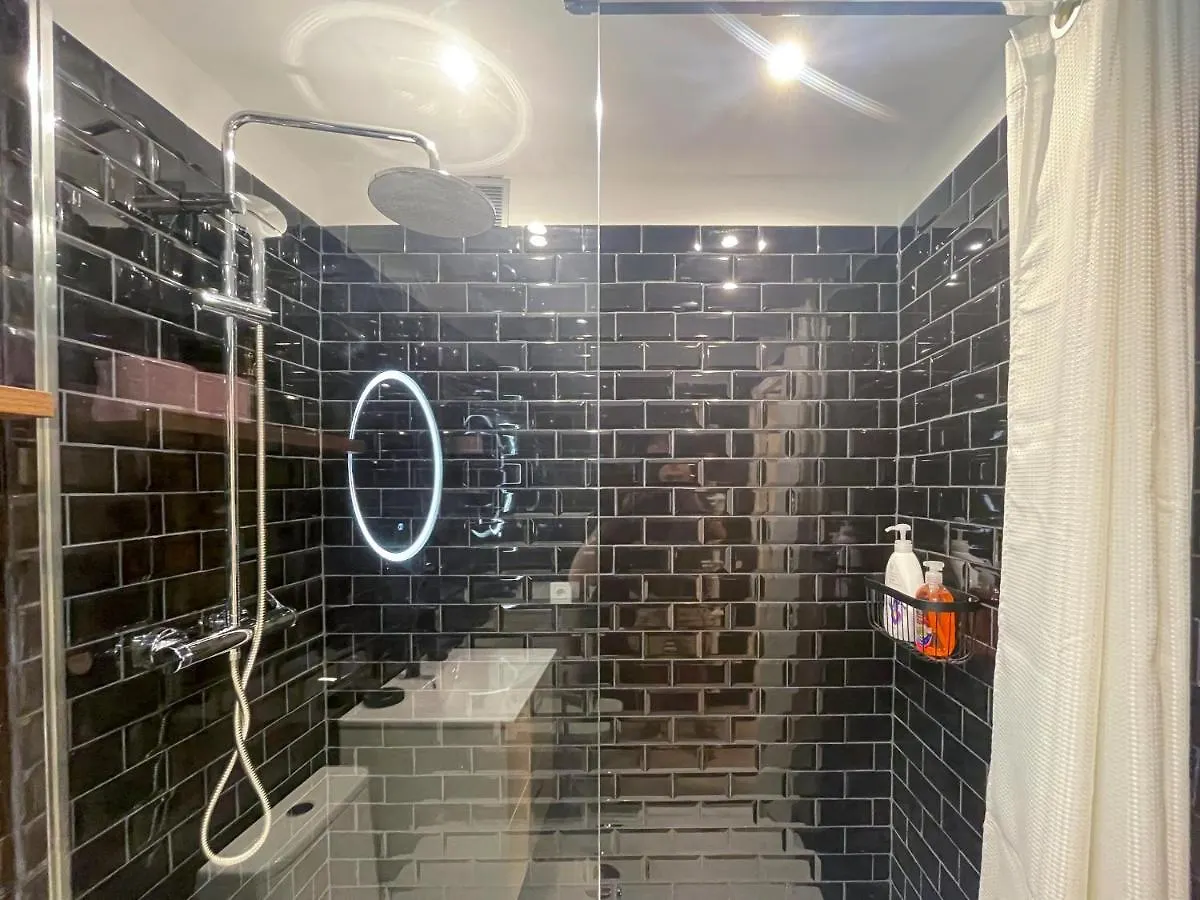 Victoria 2 Pers Parcheggio Ac Wifi Apartment Nice 0*,